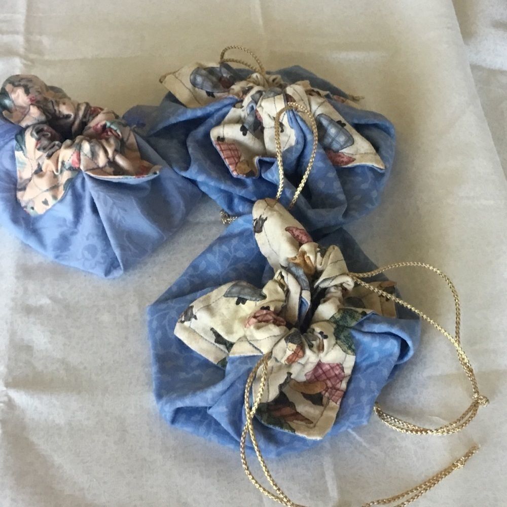 NWOT. Handmade Set of 3 Drawstring Pouches